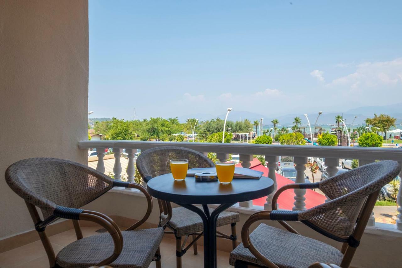 Апартаменты Fethiye City Aparts Экстерьер фото
